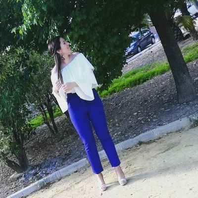 anavacasrico's profile picture. keep calm and play handball ♥🤾‍♀️                                
                        Graduada en Derecho y ADE