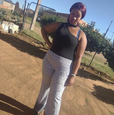 Naledi24591503's profile picture. all is well I'm happy💯😘