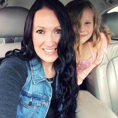 busyLizzyinNY's profile picture. Primary Care Social Worker, Proud Mom, Adventurer, Disability Advocate & Ally. 🖤