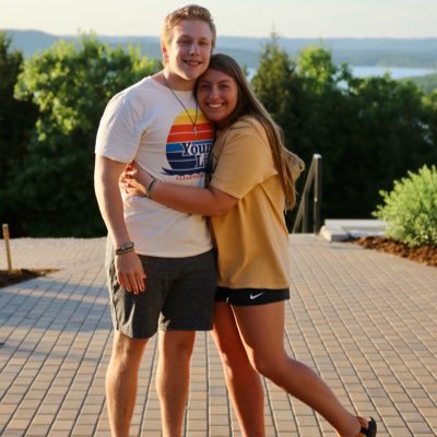 cydney_ezzell's profile picture. “Let all that you do be done with love.” - 1 Corinthians 16:14