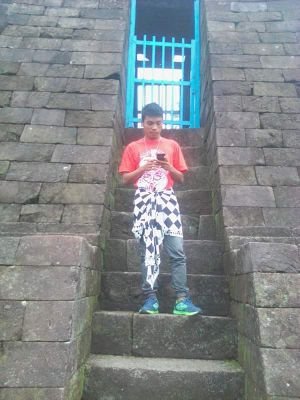 Dellon14280939's profile picture. Olahraga Atlit Musik Keluarga Keluarga Teknologi Pendidikan Komedi Ekonomi & Bisnis Sekolah & Universitas Teknologi