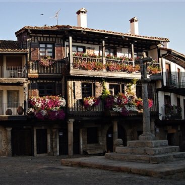 Ubicado en la Sierra de Francia de Salamanca, en La Alberca.