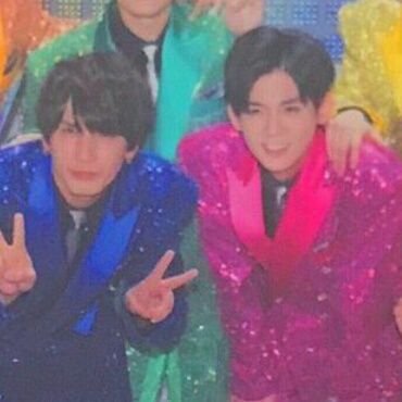 lRsfkzxb14VXoCQ's profile picture. ジャニーズWESTLove(♥ó㉨ò)ﾉ♡
ピンク濃いめの虹色ジャス民🌈💗
タメ○  LINE交換○  同担他担○
仲良くしてください！