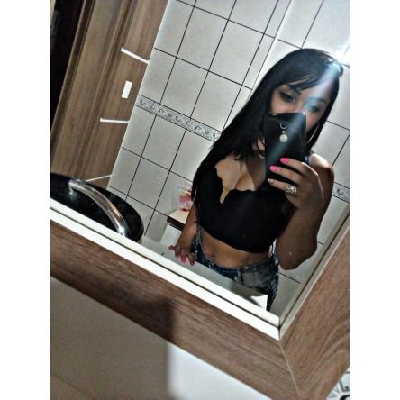 Meu anjo da guarda é forte, comédia não ganha espaço, se eu cair 3 eu levanto 4!!
• 18y • virginiana 🤗 • Mamãe da Aysha Gabrielle 😻