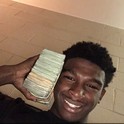 STOP CAPPIN 🤦🏾♂️ IM HIM BITCH DA DON DOTTA #TAYLORHOMESBABY