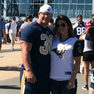 Husband, Father, and Physical Medicine Physician, who enjoys weight lifting, outdoors, football, and baseball. Arkansas Native. JEEP and Corvette owner