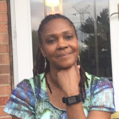 Angeliq27882766's profile picture. 