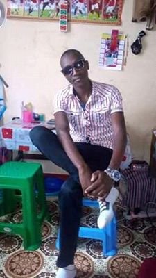 Samwel72433425's profile picture. Life is too short to hate