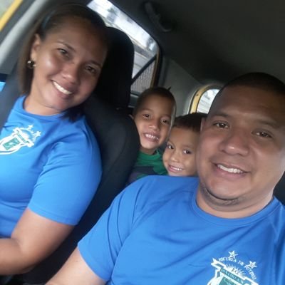 Mecanico industrial, comercial y residencial de aires acondicionados. y linea blanca de M&M tecnica tel 64831234 y amo a mi familia y sporting 100%