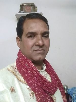 पत्रकार
(मास्टर ऑफ़ जॉर्नलिज्म)
माखनलाल चतुर्वेदी राष्ट्रिय पत्रकारिता विश्वविद्यालय,भोपाल