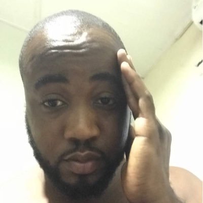 aaron09025647's profile picture. 