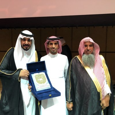 خريج الهندسة الكيمائية جامعة الملك سعود ومدير خدمات العملاء والالتزام التجاري في شركة التصنيع الوطنية