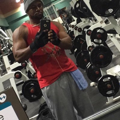 I like to talk shit an chill! A picture is a thousand words! Don't make me Tweet ur ass! FOLLOW ME!!!!!!🤟🏾💯👌🏾 SnapChat JR6900
