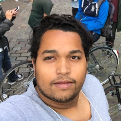 alvaroramos121's profile picture. 