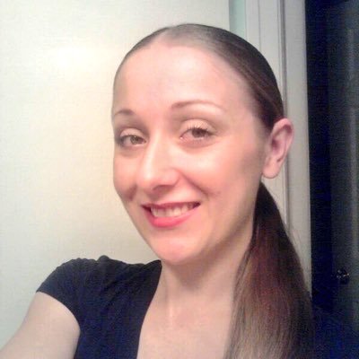 Las Vegas Esthetician, and nutritional consultant. Libertarian homeschooling mom. My husband and I have been together for 15 years, no creepy DMs please.