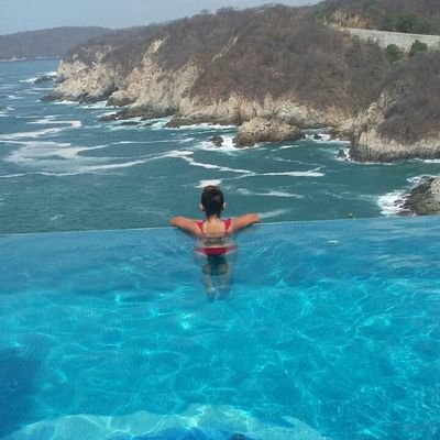 pilycabrera's profile picture. 