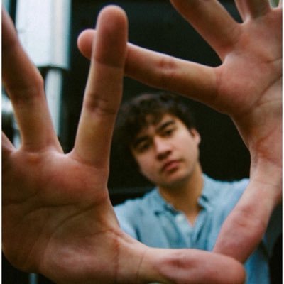 deeply in love with calum hood, 21.09.16 live in my heart.