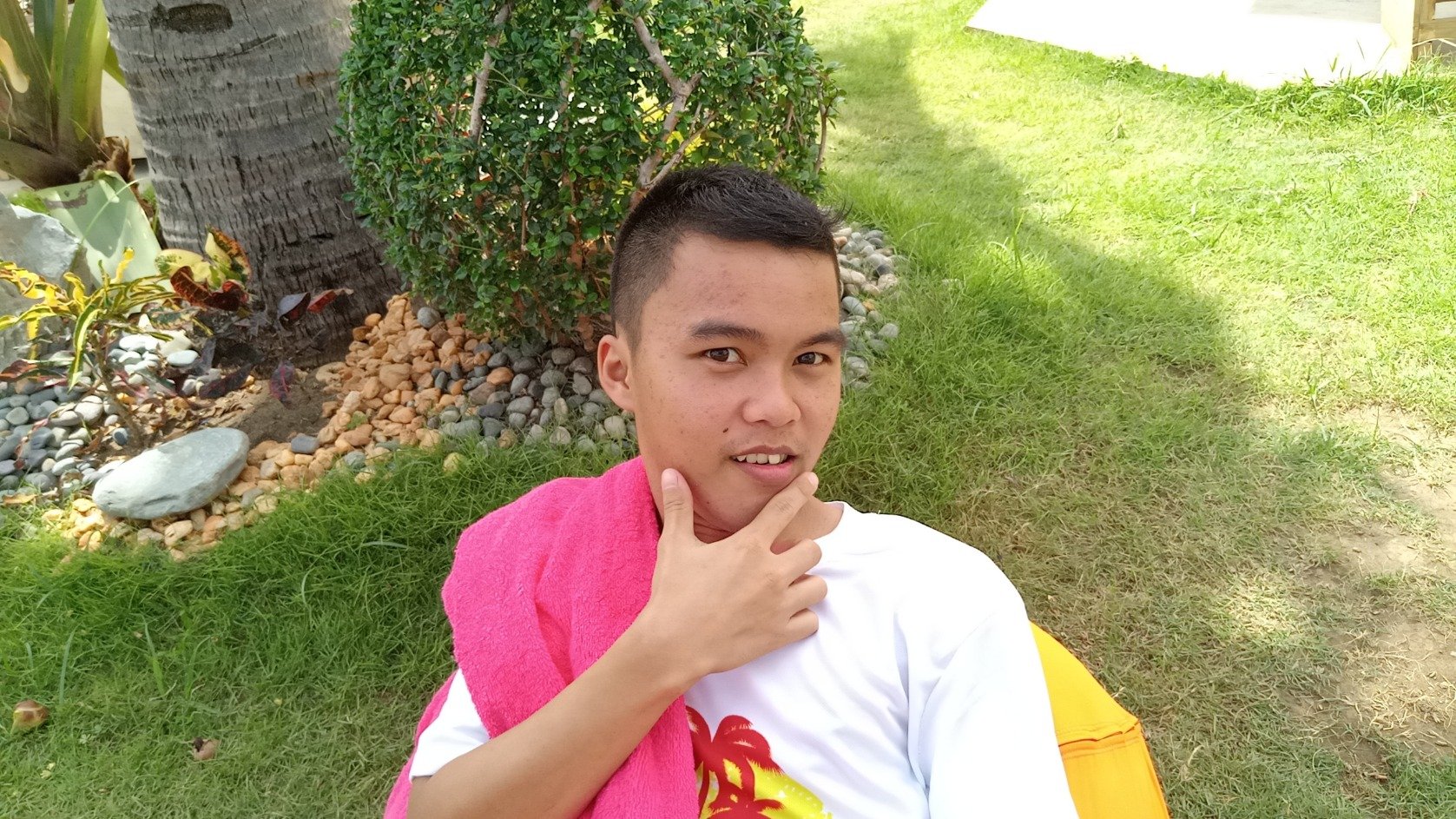 ADeroda's profile picture. Time is gold