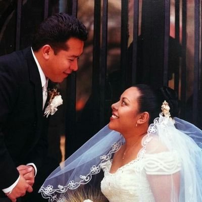 Gracias Dios por permitirme haber conocido a el amor de mi vida...y ahora está en tu presencia Dios y sin sufrimiento por el cancer...SIEMPRE TE AMARÉ!!!
