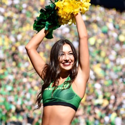 The Official Twitter of The University of Oregon Cheerleaders. Go Ducks!
