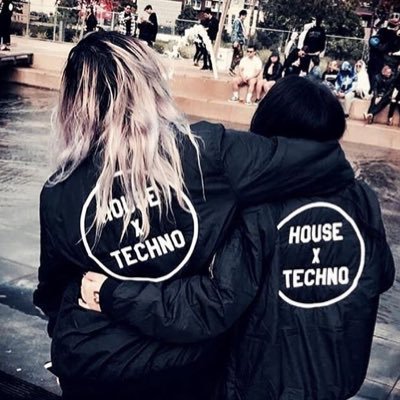 Real ticket seller since December 2015 || Promoters DM us your event details || DJs DM us your mixes || Need tickets to sold out events? DM US