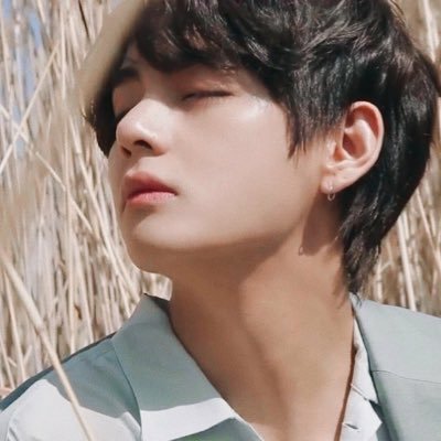 eyoyoyoyosuga's profile picture. 