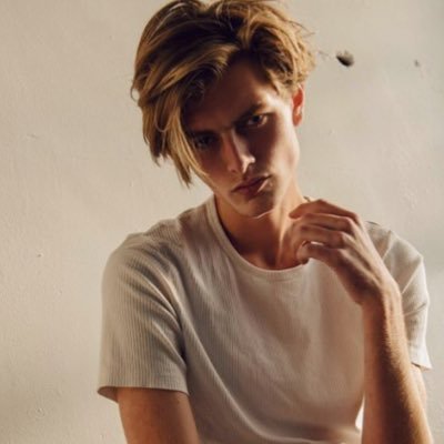 rpwmali's profile picture. 