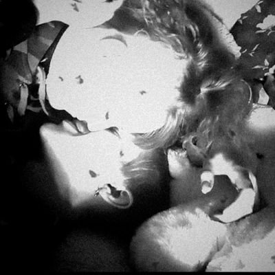 witch_crazed's profile picture. 🍃 fucked up in the head, and very spiritual. quiet, But I am also a Ginger, artist,  costume designer, makeup lover,  butterfly 🎶