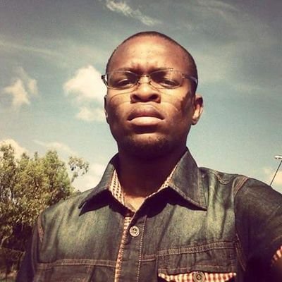 CapitalSoleSA's profile picture. Booking Agent | Podcaster | Mr Four Eyes

📧: jabu@voodoorecs.co.za