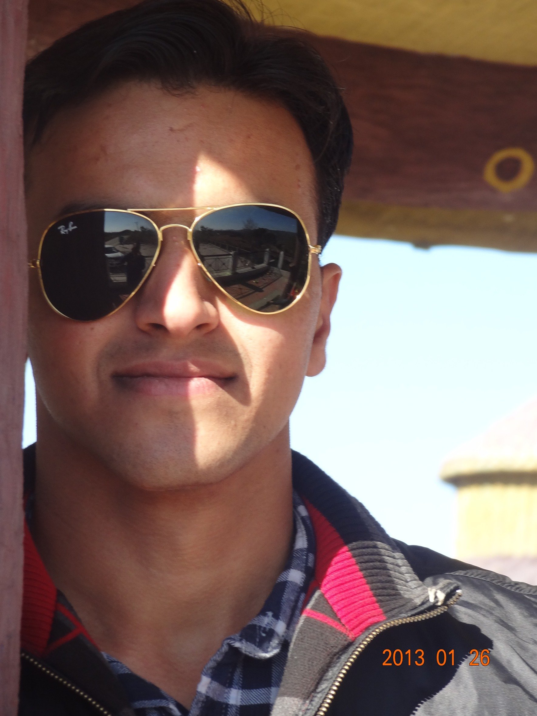 raycentuar's profile picture. Isha Yogi, Nationalist,  Defence Aviator, Bibliophile, Traveller🙏
💛 Sadhguru and Narendra Modi