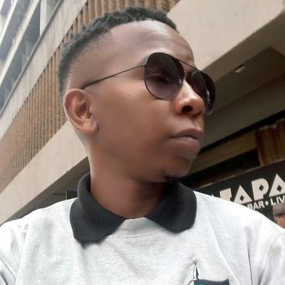 ANC Soldier for life 🖤💚💛
CYBC |🏦
PM | 👨💼
Entrepreneur | 🕴
Speaker | 📢
Hockey Player | 🏑🏒
Petrol Head | ⛽🚗🏁🚘🏍