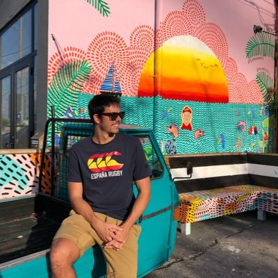 Adventurer, hypochondriac, surfer, gamer. Nomad dreamer. Wanderlust. Hate Anxiety.