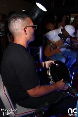 O impossível é apenas o difícil fantasiado, querendo que você desista antes mesmo de tentar - Bruninho Benites