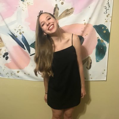 nicoleboyd12's profile picture. Under the Weight of Living | PC 18 | Columbia 19