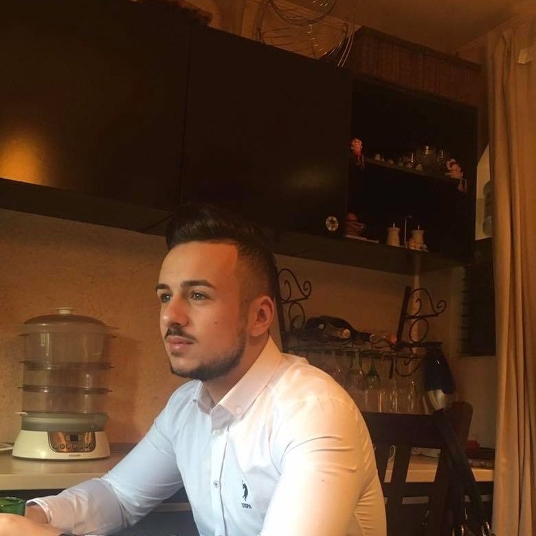 cs go player , contact : elnewihyyramy@gmail.com , now playing for @jailonshooting