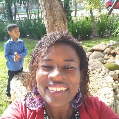 ricaAssis2's profile picture. 