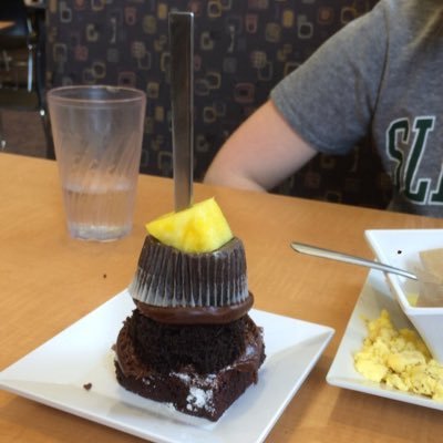 Hightweetsfrom's profile picture. Lonnie: “Is the world an illusion??” Kyrie: “Nah fam shits just flat”                   — GO HAWKS