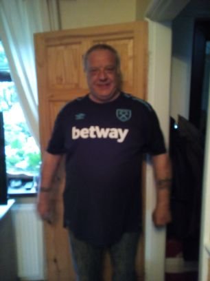 west ham fan, married and 2 wonderful children, from Doncaster