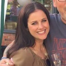 LauraArmour4's profile picture. 