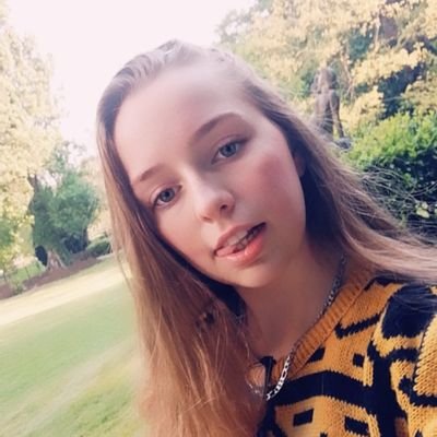 VictoireMartins's profile picture. QUEEN