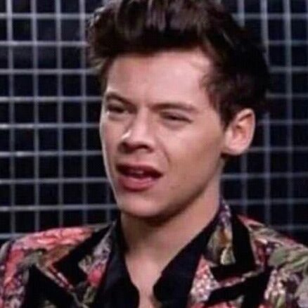 GraciaXlarrie94's profile picture. i am here because of One Direction lads ♡