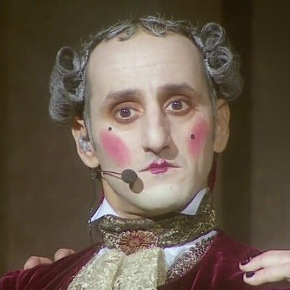 permanent_vivid's profile picture. 不要停止思考 不要讓出領地