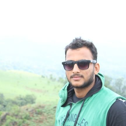 syedjafferjaffi's profile picture. Love you Zindagi 😉