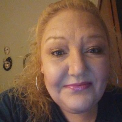 I'm an artist and I love my family and friends to death
I make vintage greetings cards and upcycal furniture that people think are trashed. I love sunny aftern