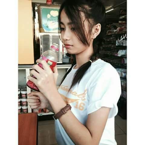ShopiaAndrea's profile picture. ♥half maldita👌
💯🙅pure maganda👑🖕
