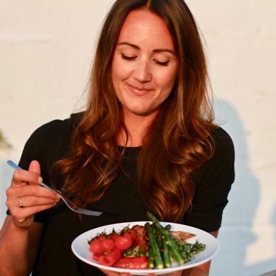 Katherine Kimber - Founder of Nude Nutrition & Registered Non-Diet Dietitian - Mission #StripTheNonsense #EatWithHappiness #FoodFreedom