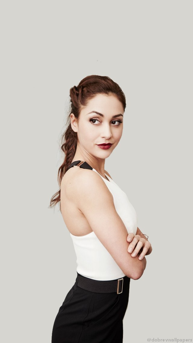 free follow! (no need to followback). please follow @cevscina instead :)