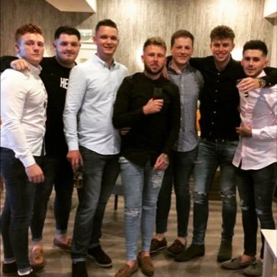 Mikeeey11098100's profile picture. 