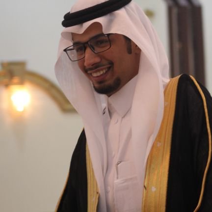 أخصائي علاج وظيفي ، بمدينة الملك عبدالعزيز الطبية ، رئيس الجمعية السعودية للعلاج الوظيفي