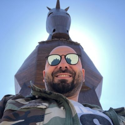 nefibeyni's profile picture. İsviçreli bilim adamı